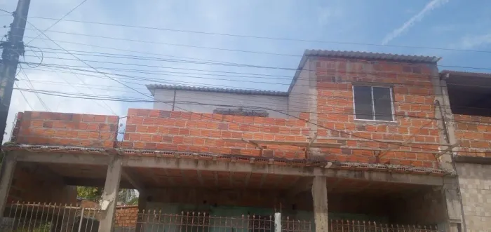 Casa na ilha de tairu .