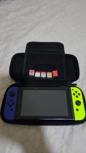 Vende-se Nintendo Switch