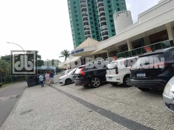 JBRB713368 Loja - / Comercial / Barra da Tijuca EXCELENTE LOJA COMERCIAL COM 46 M2 DUPLEX,