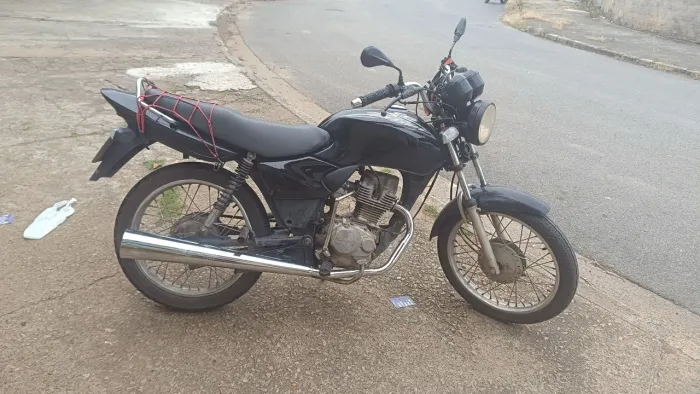 Tô vendendo pra comprar um carro