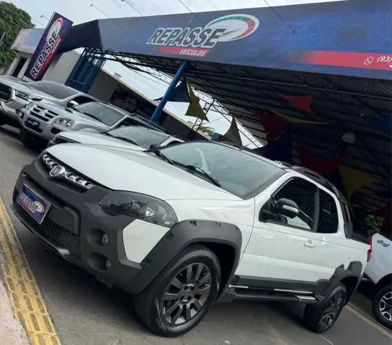 Fiat Strada Adventure1.8/ 1.8 Locker Flex CD 2020