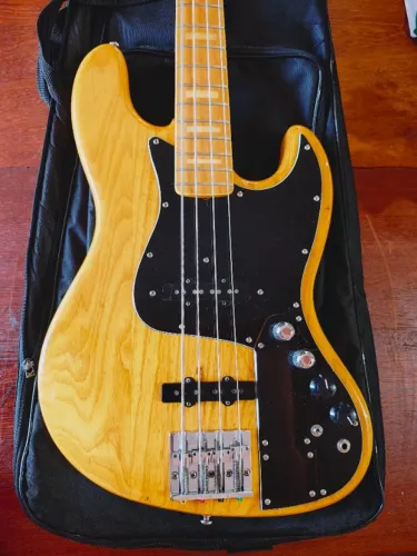  Fender Marcus Miller Japan 2004 Baixo Contrabaixo