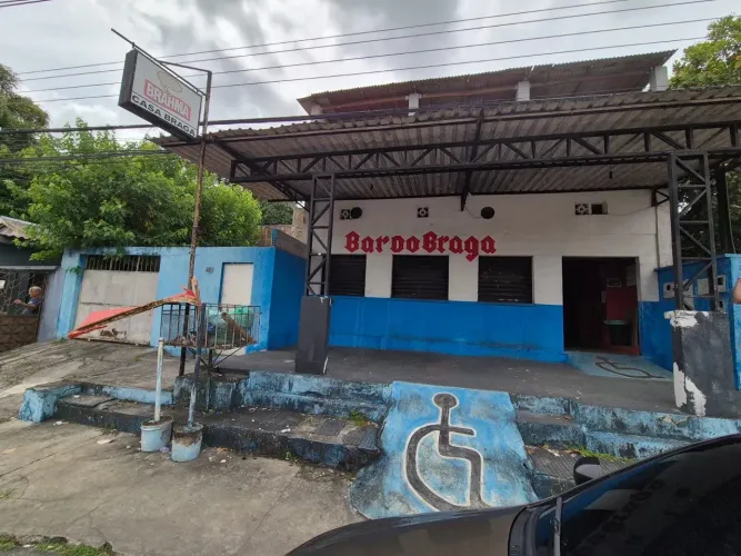 Excelente ponto comercial em Adrianópolis