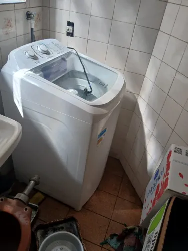 Máquina de lavar roupas Electrolux LAC12