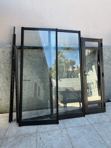 Portas com Vidro Duplo