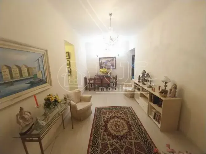 Apartamento para venda possui 79 metros quadrados com 2 quartos em Tijuca - Rio de Janeiro
