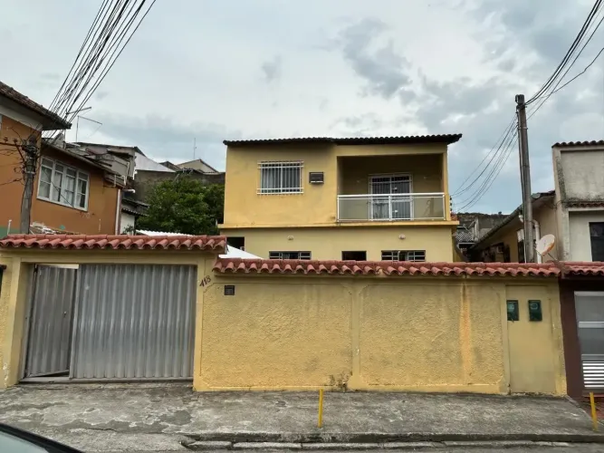 casa centro de Nilópolis 4 quartos
