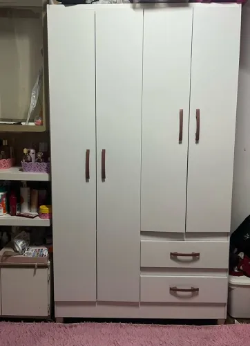 Vendo guarda-roupa solteiro