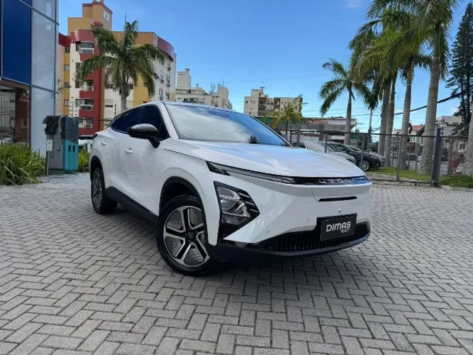 Omoda E5 Elétrico (61,1 KW) 2026