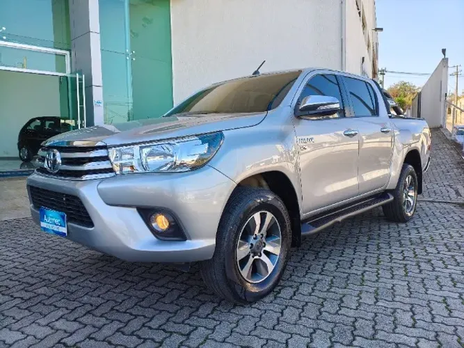 Toyota Hilux CD SRV 4X2 2.7 Flex 16V Aut. 2017