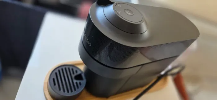 Nespresso Vertuo Pop Preta 220V - Excelente estado