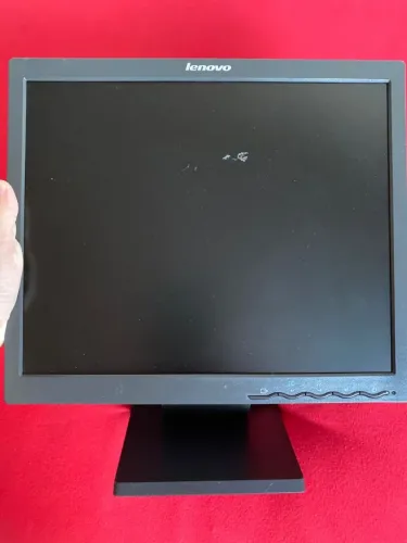 Monitor Lenovo Lcd 4428-ab1 Quadrado 17 Polegadas Passo Cartão