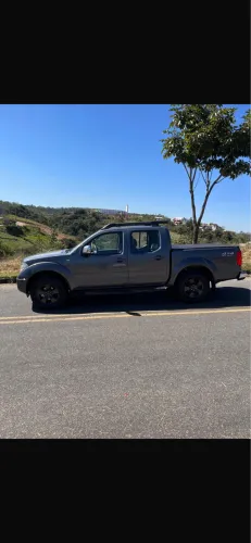 Nissan Frontier LE CD 4X4 2.5 TB Diesel Mec. 2010