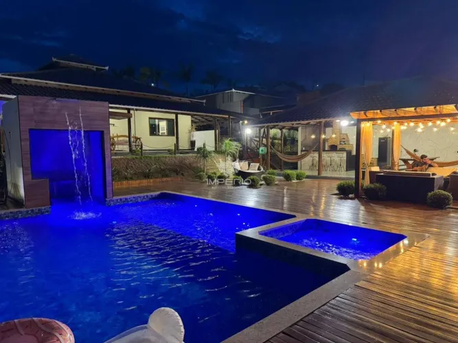 SÍTIO ALTO PADRÃO Á VENDA EM RIO MANSO 1.000 M²