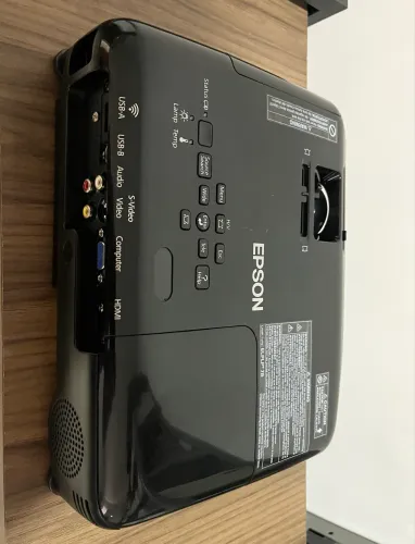 Projetor Epson W18+ 3000 Lumens Hd nativo