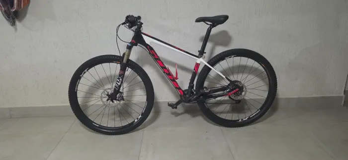 Scott scale 930 carbono toda XT
