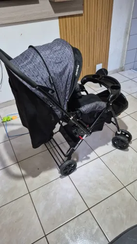 Carrinho de Bebê Coso Reverse