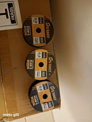 Vendo três rolos de arame E71TGS 500 G