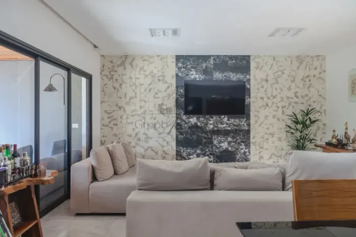 Casa para venda, Condomínio Santa Clara, 466m², 5 quartos, 4 suítes, 3 vagas