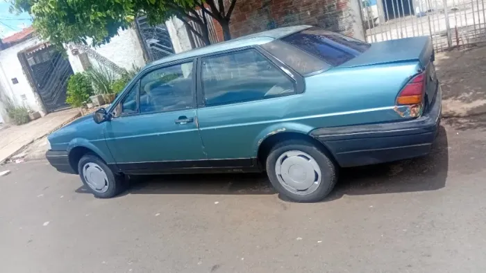 Ford Versailles Ghia 2.0i / 2.0 2P E 4P (álcool) 1992