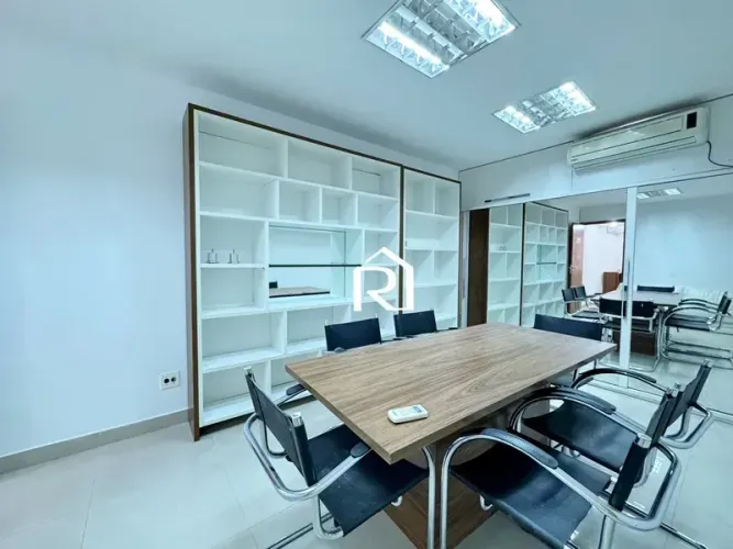 Conjunto de sala comercial com 114 m², mobiliada e 3 vagas de garagem em Santa Lúcia - Vit