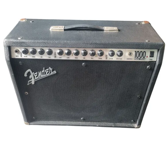 Amplificador Fender Roc-pro 1000