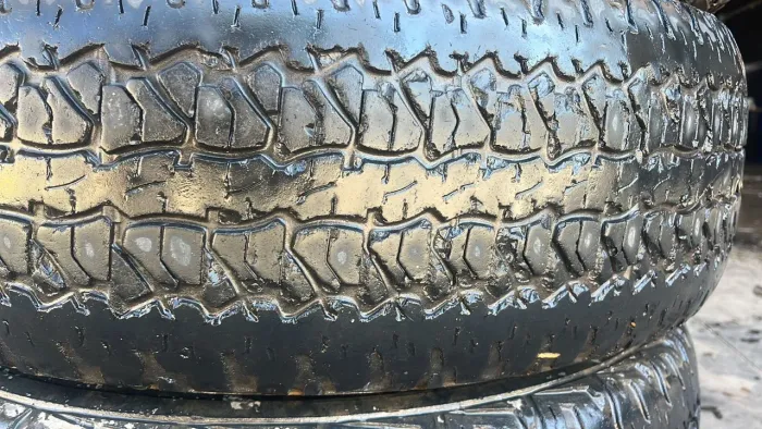 Pneus usados 225/70r16 Firestone L200, s10 Hillux triton Ranger