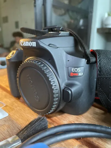 Kit Completo Canon SL3 para Foto e Vídeo - Equipamentos Impecáveis!