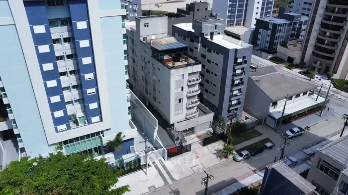 Cobertura para venda em Matinhos