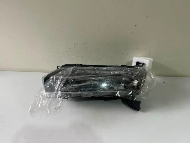 Farol esquerdo Kwid 2022/2023/2024/2025/2026