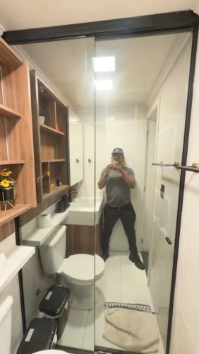 Faça do seu box um espelho 