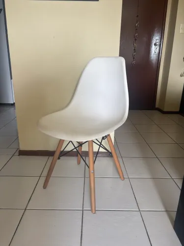 Cadeira Eiffel 