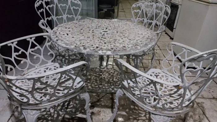 Conjunto de varanda em ferro fundido