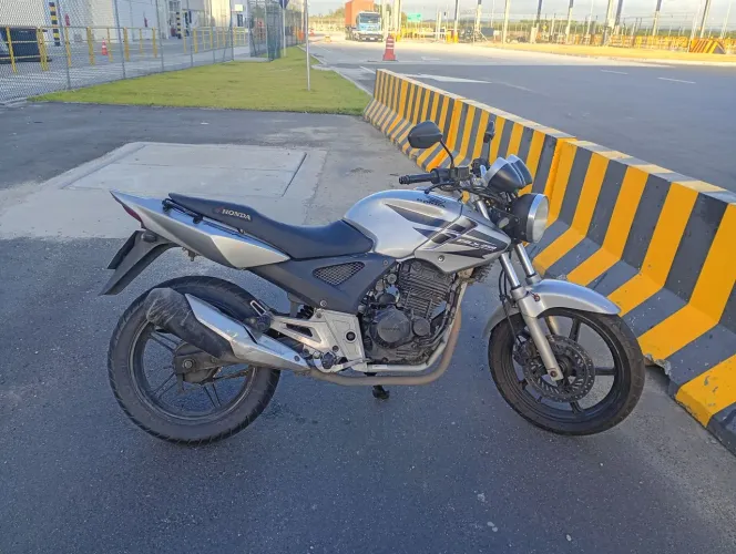 CBX Twister 250 2007