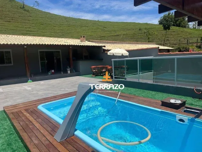 Casa com 2 dormitórios à venda, 300 m² por R$ 600.000,00 - Lidice - Rio Claro/RJ