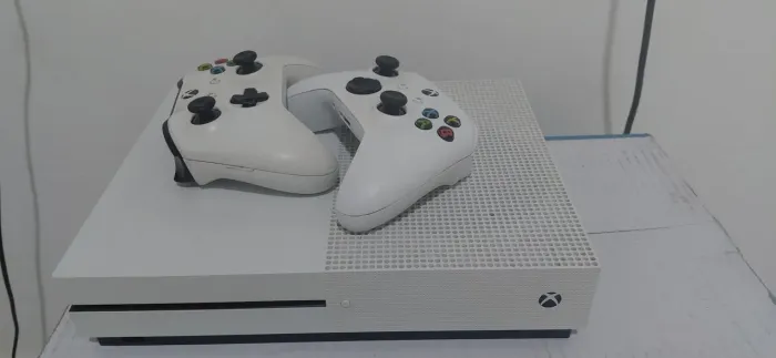 Xbox One S 1TB