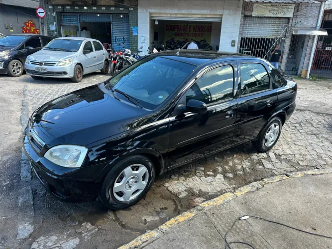 Chevrolet Corsa Sed. Premium 1.4 8V Econoflex 4P 2011