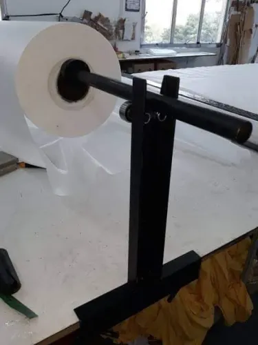 Suporte desenrolador com rolamentos