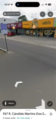 Alugo loja rua Cândido Martins (rua do caic)