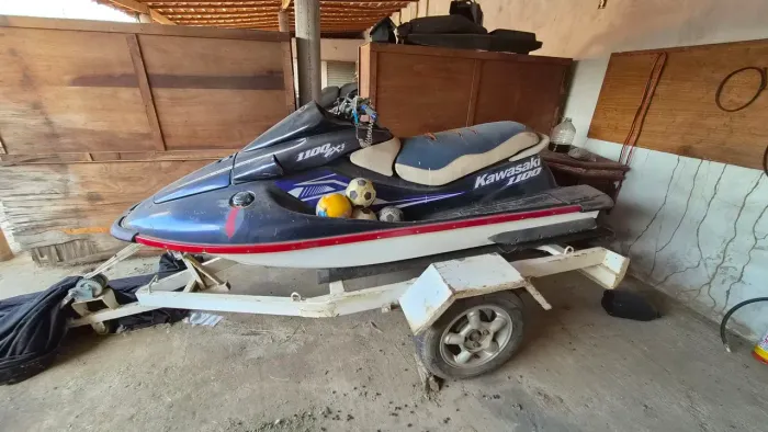 Jet-ski kawasaki ano 1997