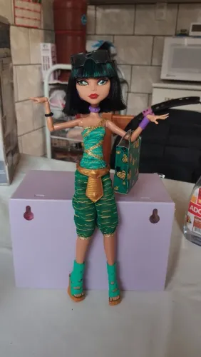 Monster High Cléo I Heart Shoes