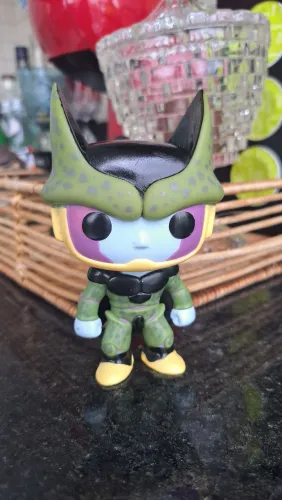 Funko Pop do Cell Perfeito ( Dragon Ball )