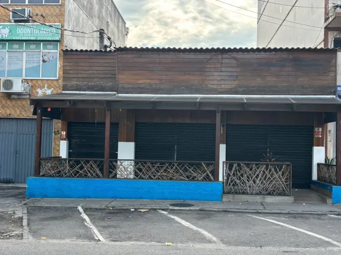 Excelente oportunidade, espaço comercial no Polo Gastronômico de Vista Alegre