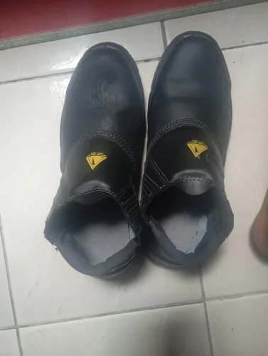 Bota EPI