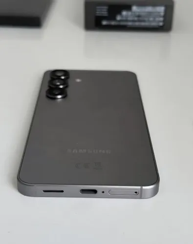 Samsung Galaxy S25 256GB