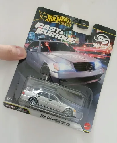 Hot Wheels Mercedes-Benz 500 SEL