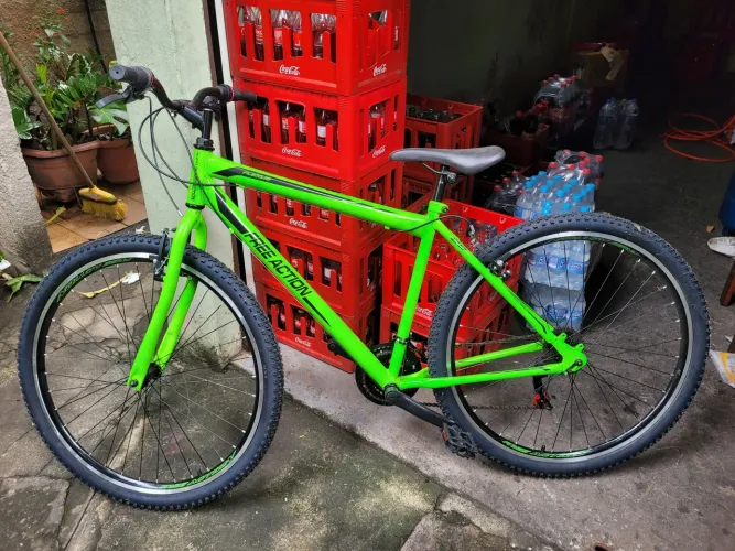 Bicicleta mormaii free action aro 29 Nova