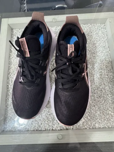Tênis ASICS GEL-Nimbus 27 - Feminino