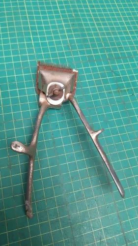 máquina de cortar cabelo manual antiga Solingen alemão