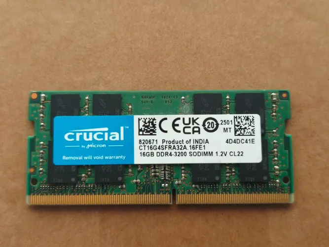 Memória 16GB DDR4 3200Mhz Crucial (tenho 2 unidades)